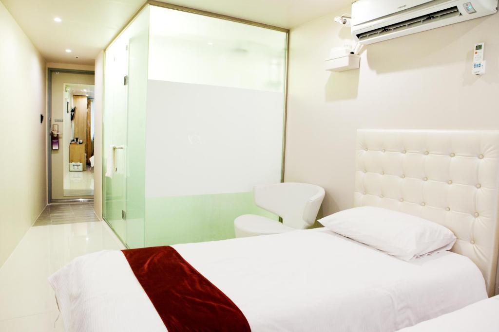 Hotel Cozy Myeongdong Сеул Номер фото